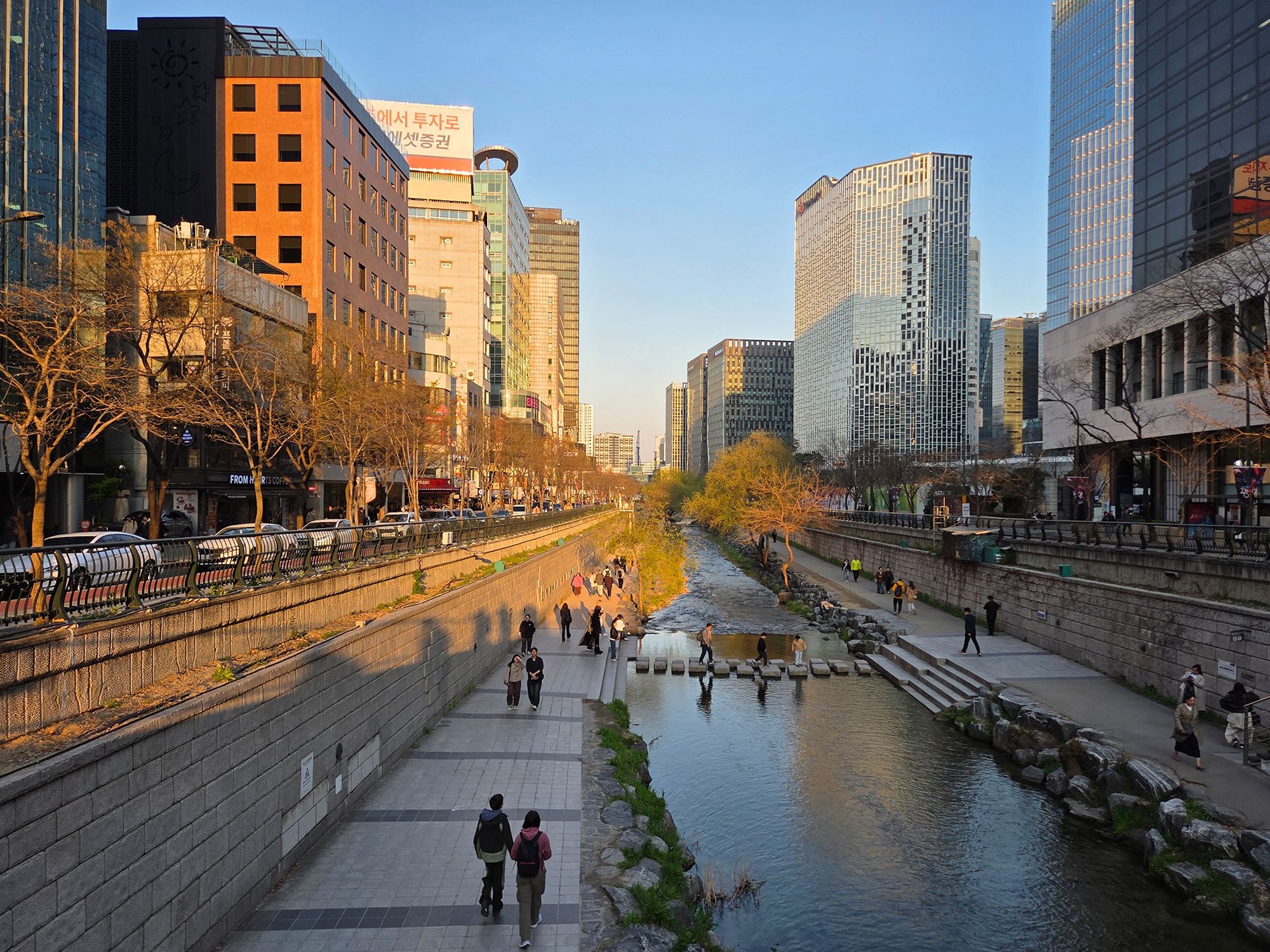 Seoul Jong-ro Walk (61)