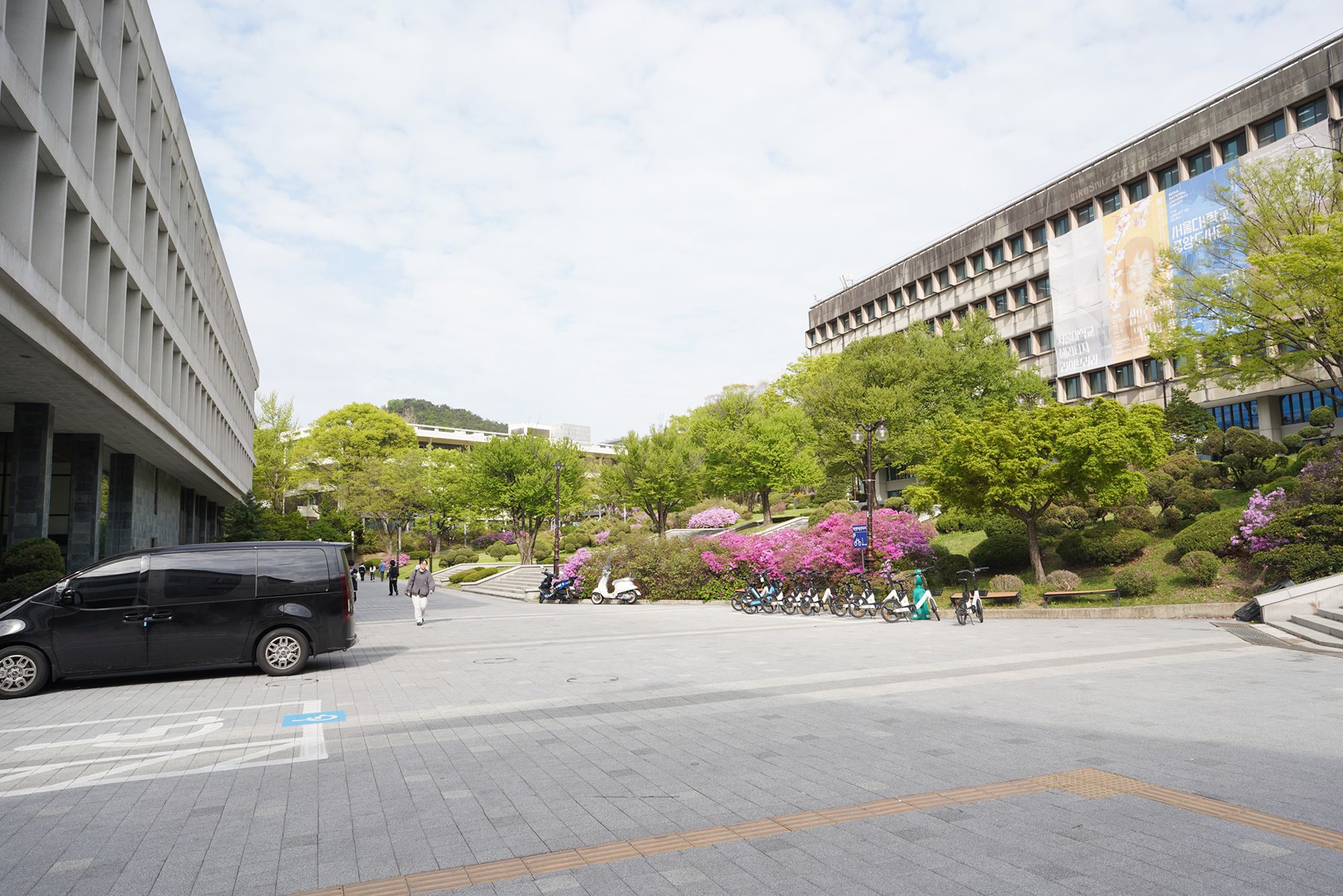 Seoul National University (20) Seoul National University (20)