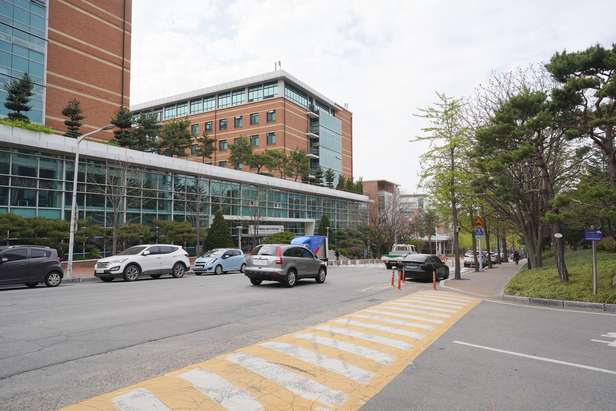 Seoul National University (3) Seoul National University (3)