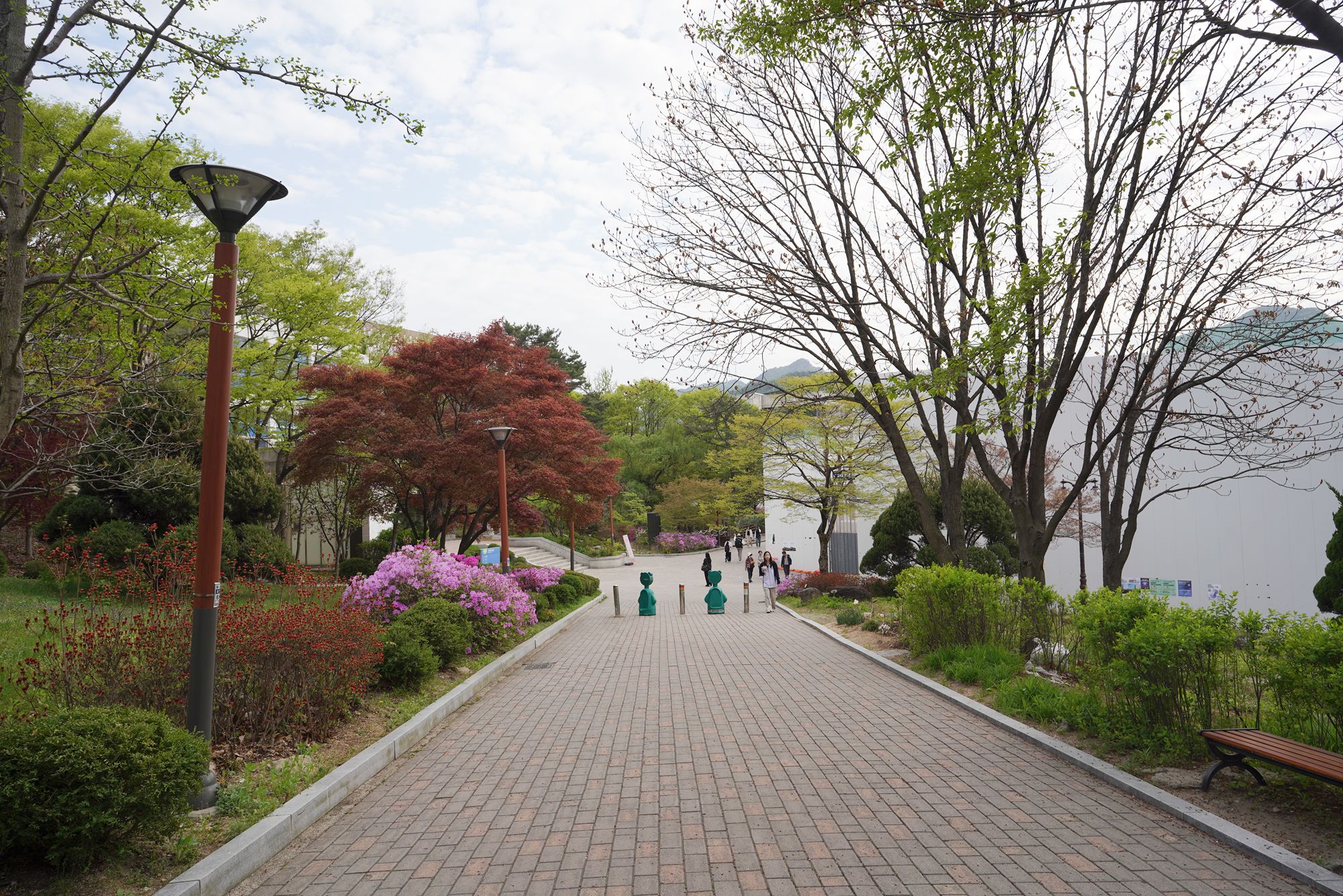 Seoul National University (57) Seoul National University (57)