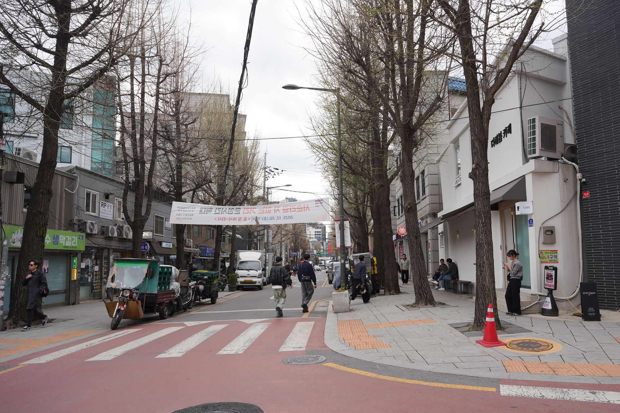Seoul Uljiro Walk (102) Seoul Uljiro Walk (102)