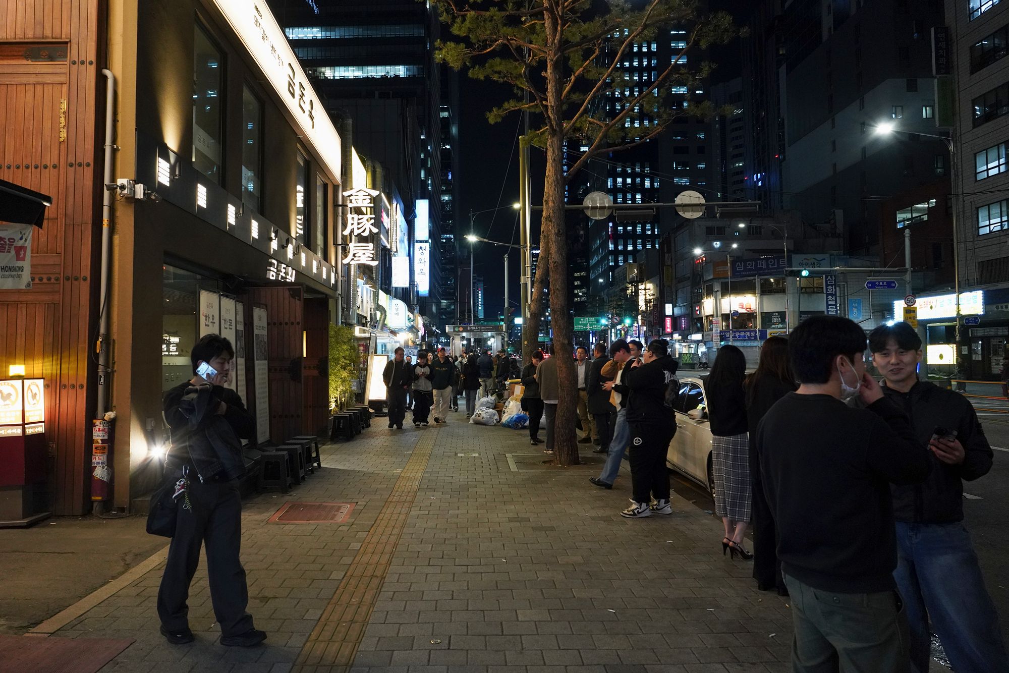 Seoul Uljiro Walk (212) Seoul Uljiro Walk (212)