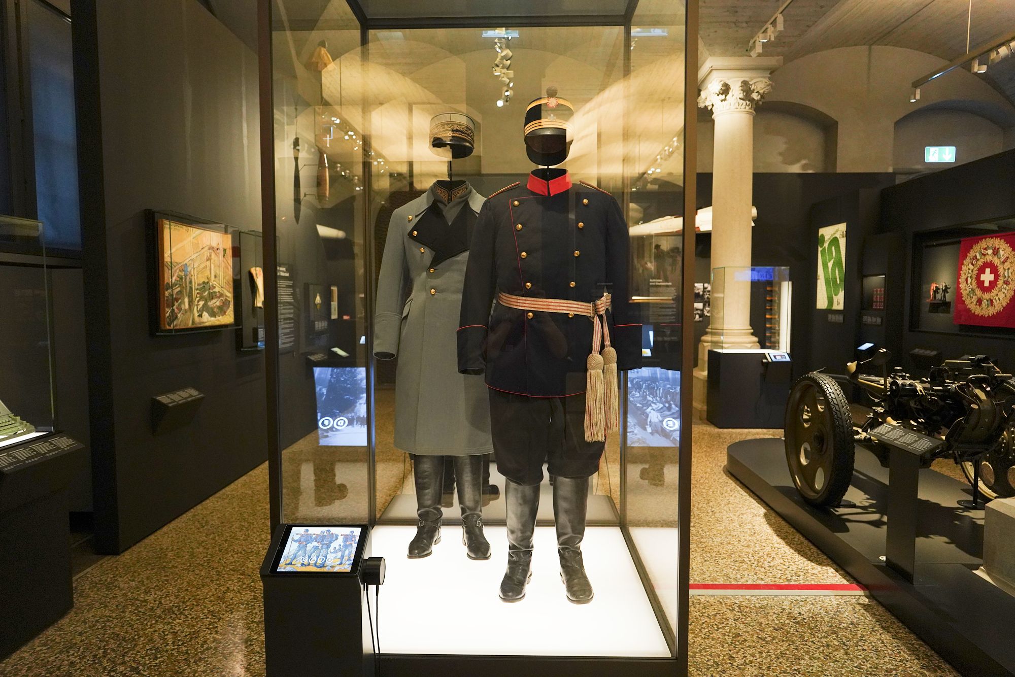 Swiss National Museum – History (133) Swiss National Museum – History (133)