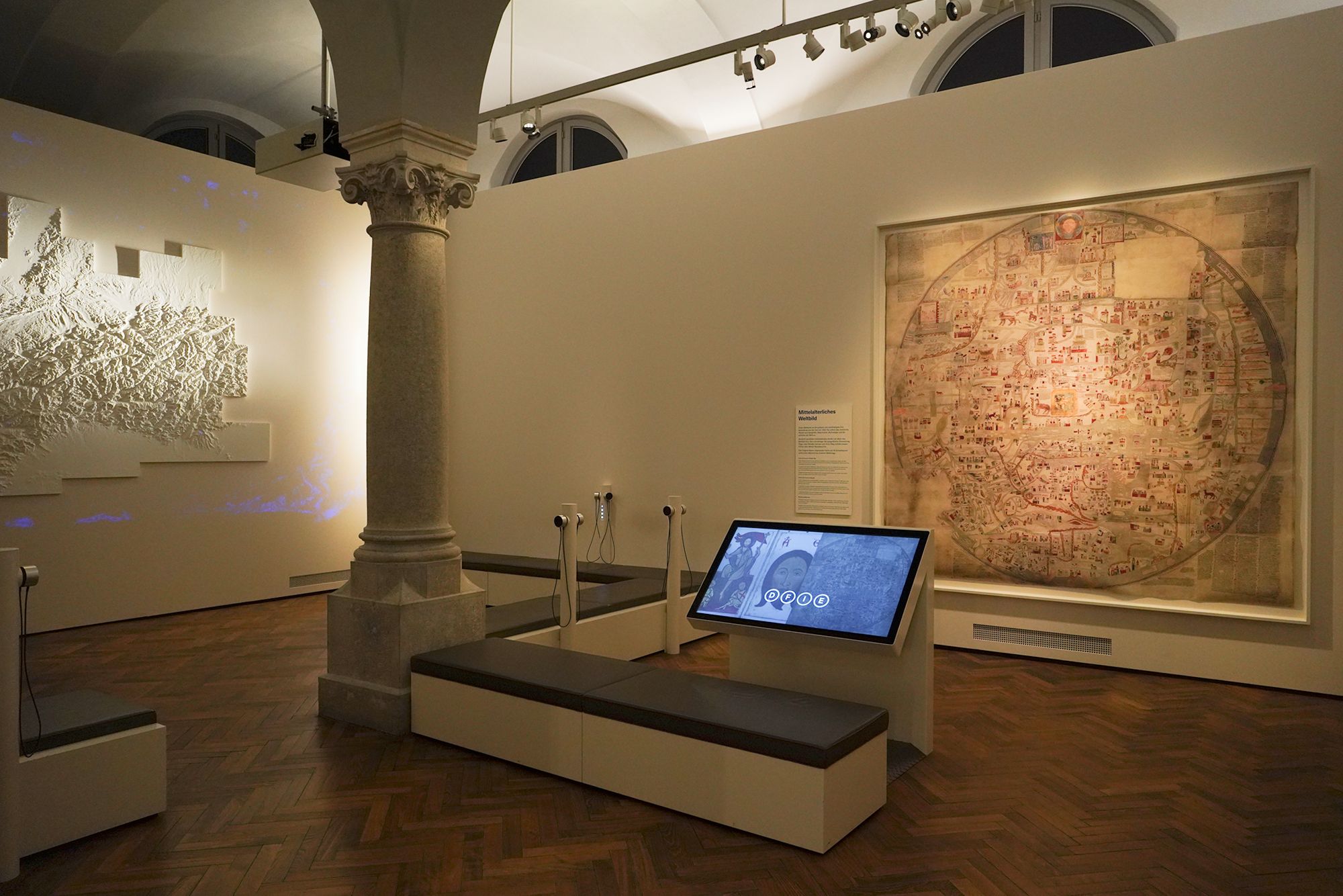 Swiss National Museum – History (25) Swiss National Museum – History (25)