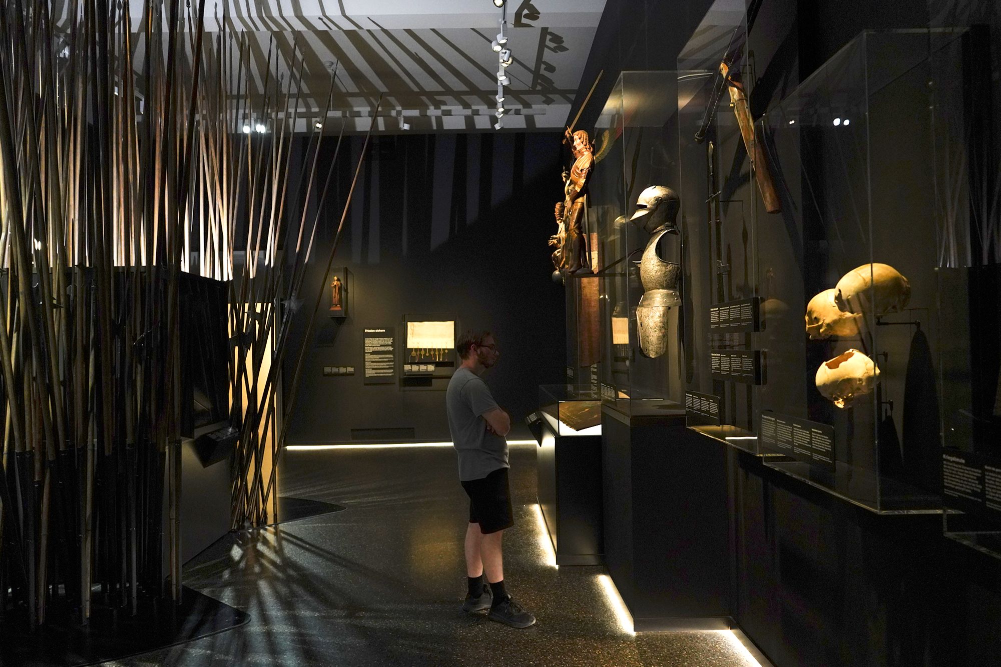 Swiss National Museum – History (37) Swiss National Museum – History (37)
