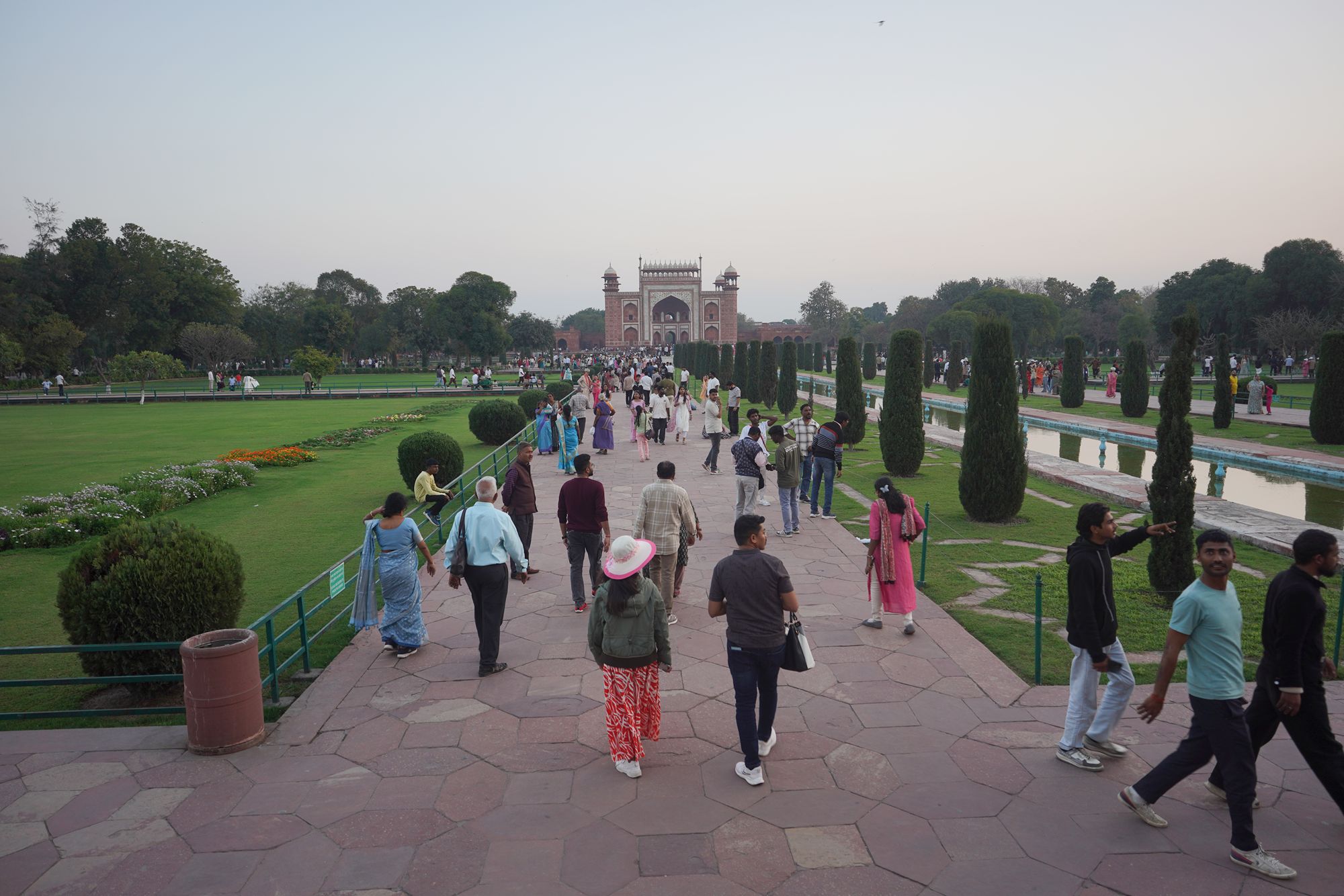 Taj Mahal (108) Taj Mahal (108)