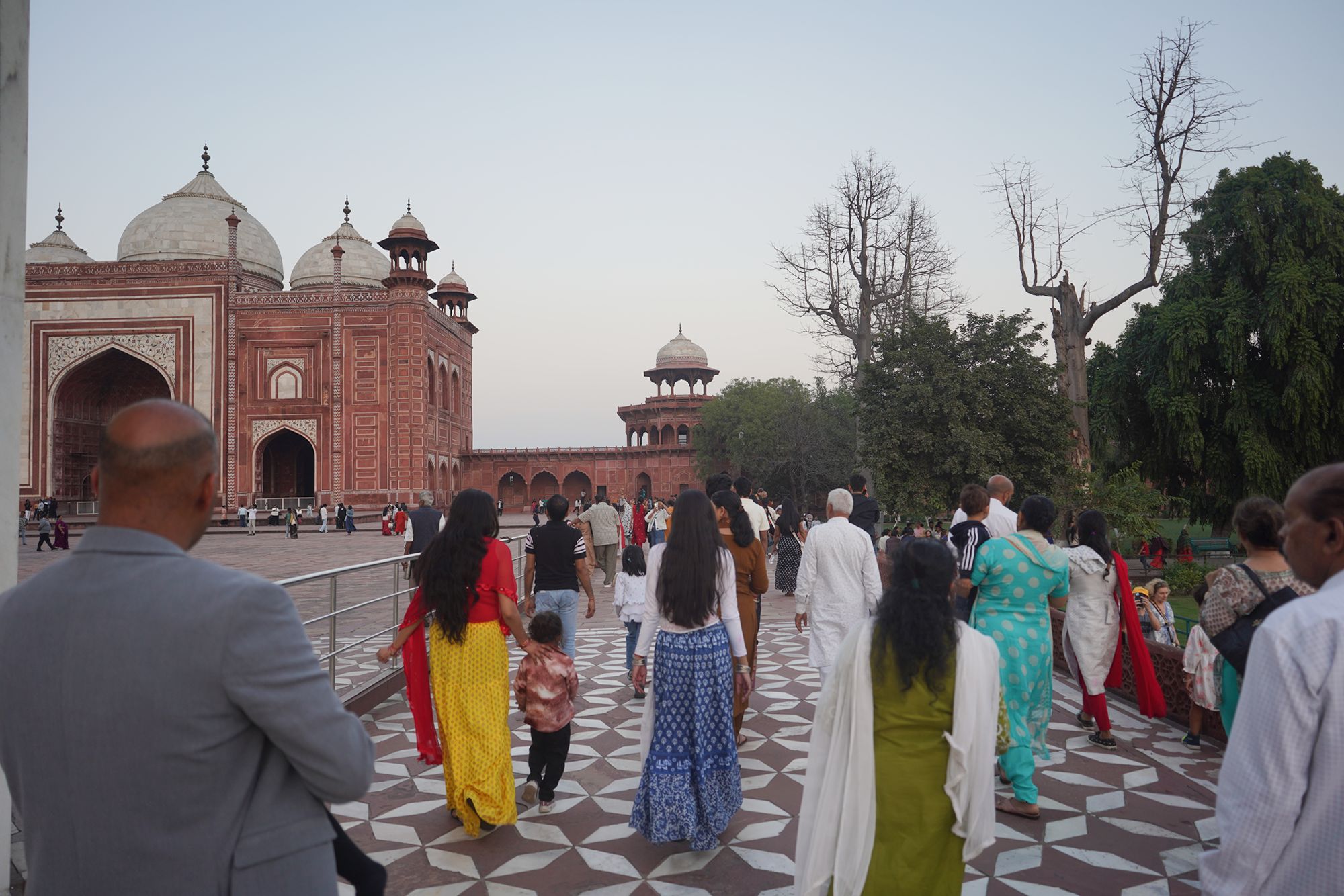 Taj Mahal (110) Taj Mahal (110)
