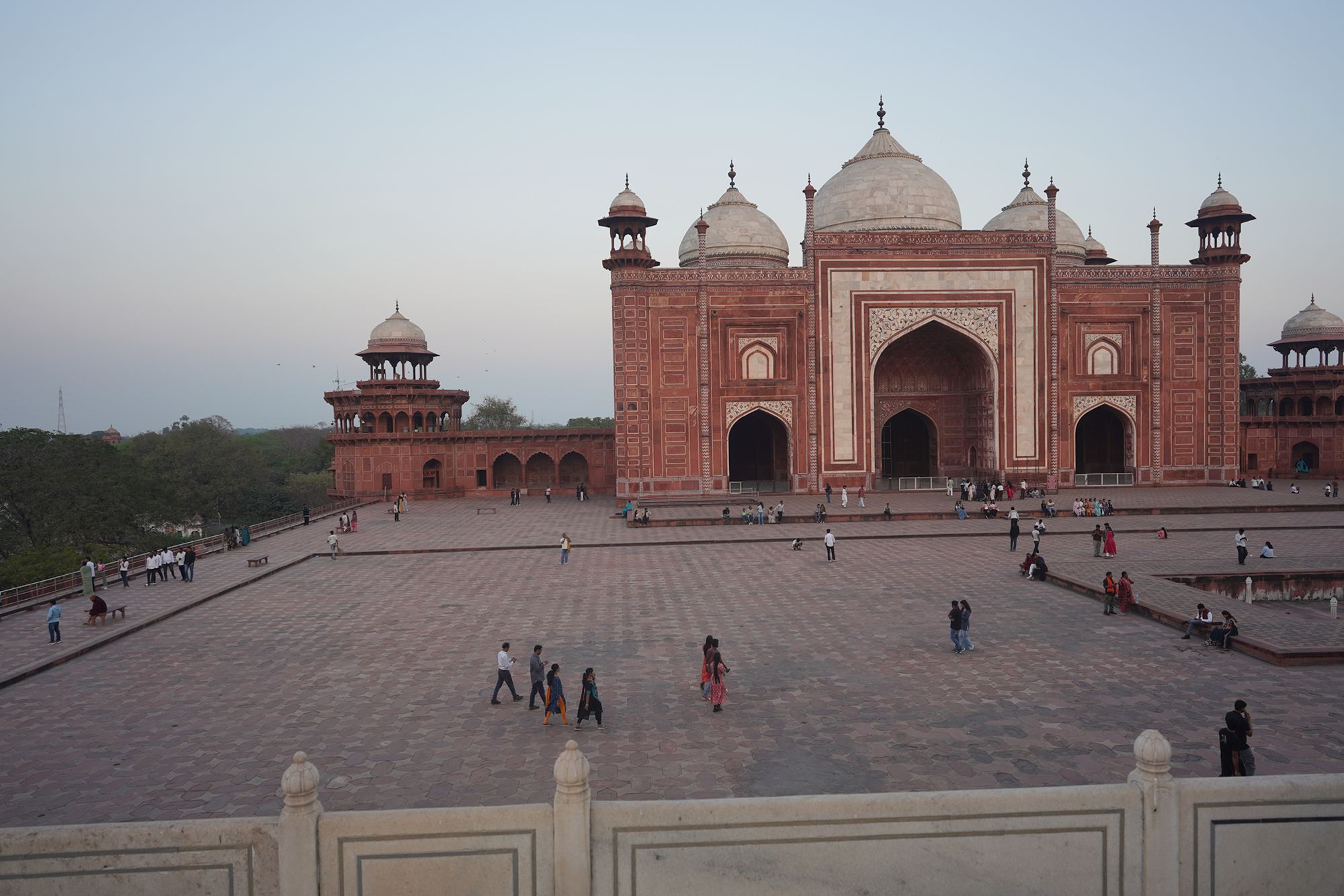 Taj Mahal (92) Taj Mahal (92)