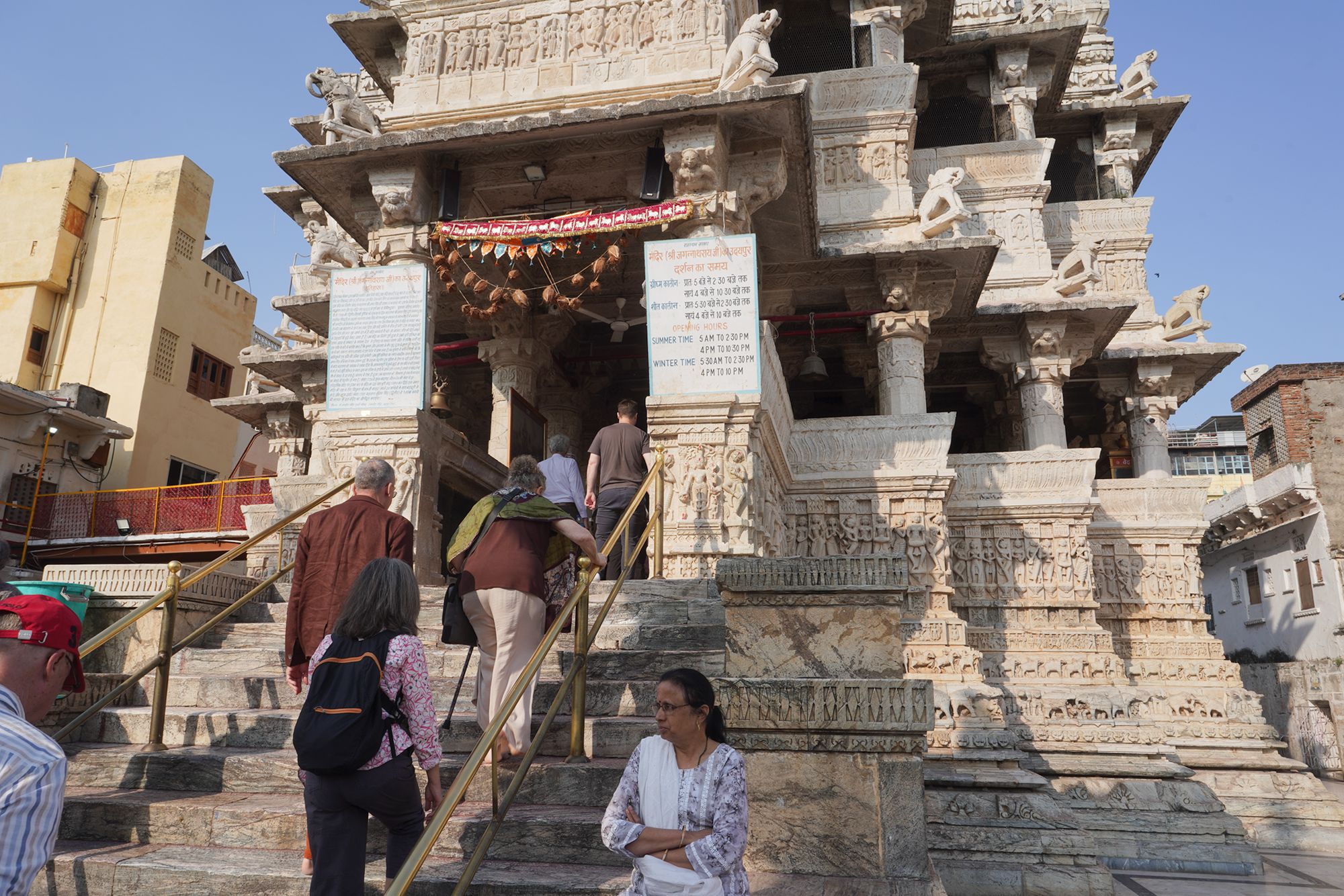 Udaipur City Walk and Jagdish Temple (18)