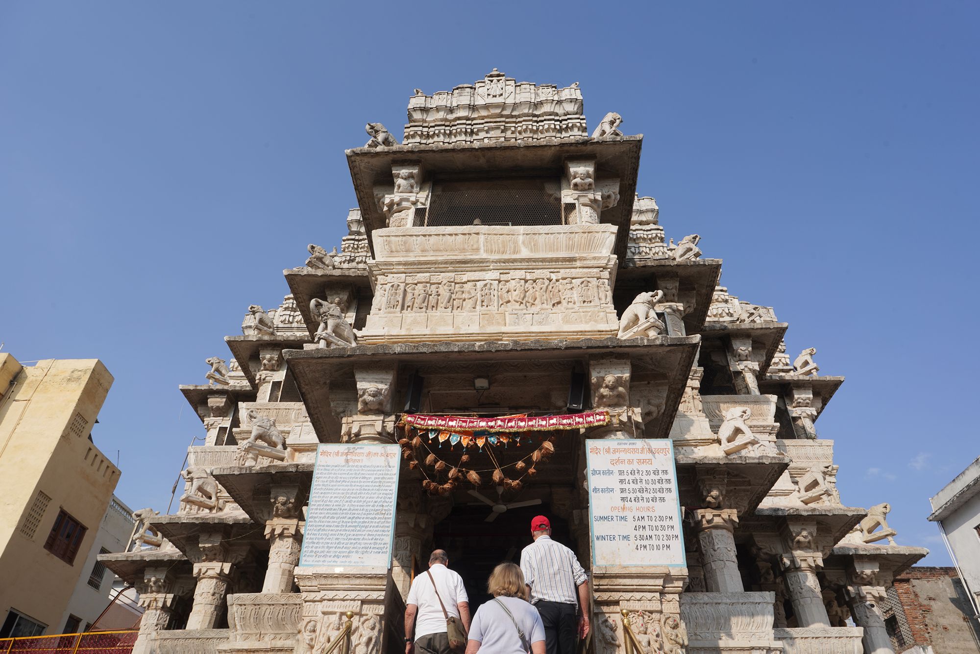 Udaipur City Walk and Jagdish Temple (19)