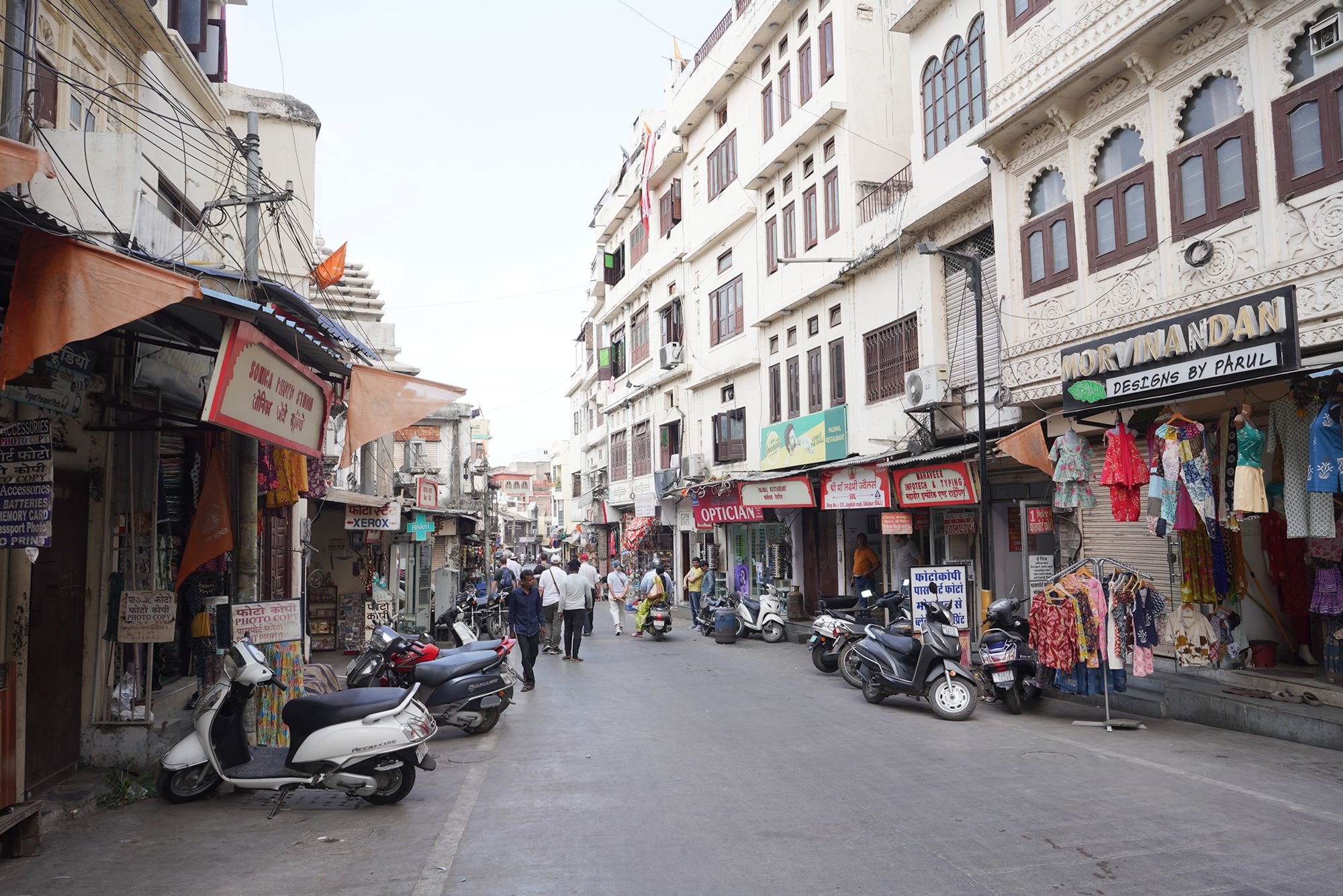 Udaipur City Walk and Jagdish Temple (77)