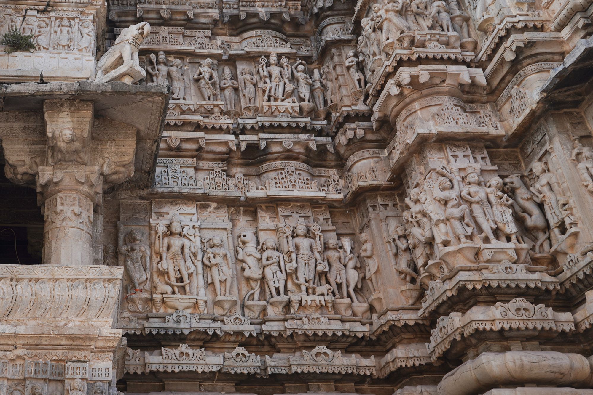 Udaipur City Walk and Jagdish Temple (9)