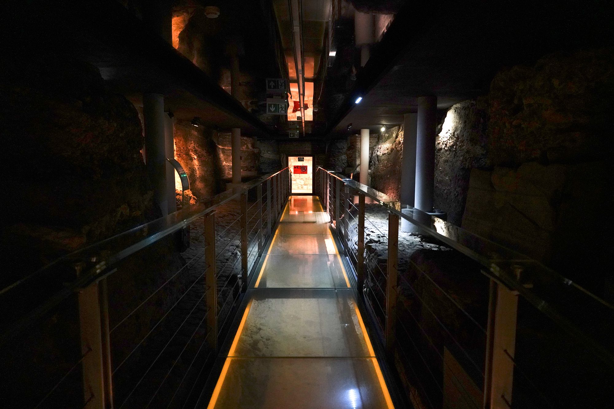 Underground Museum (114) Underground Museum (114)