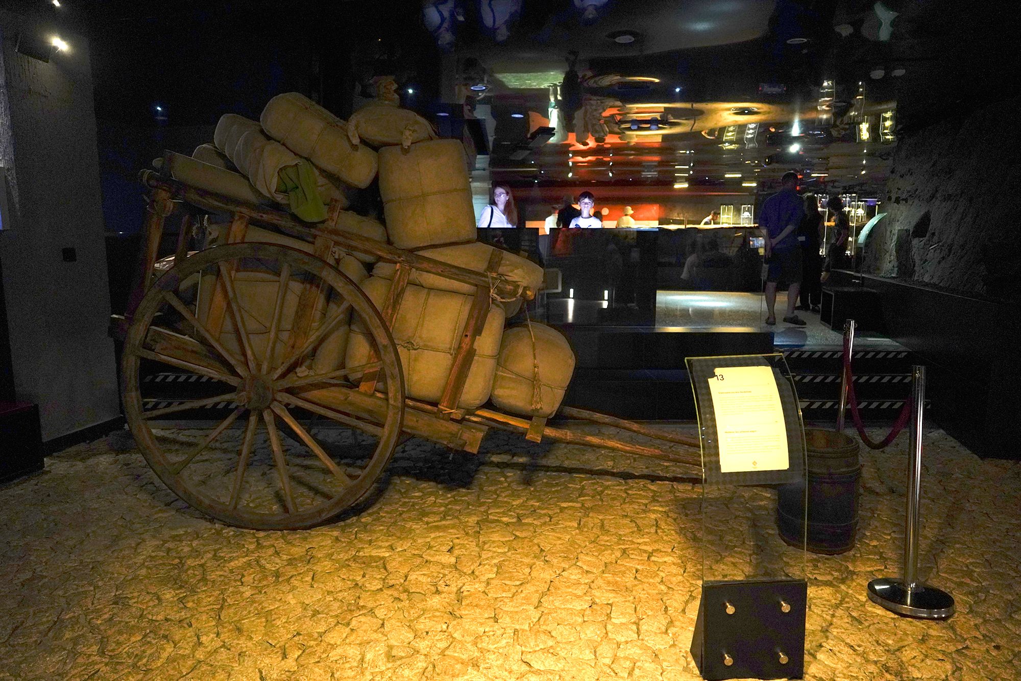 Underground Museum (44) Underground Museum (44)