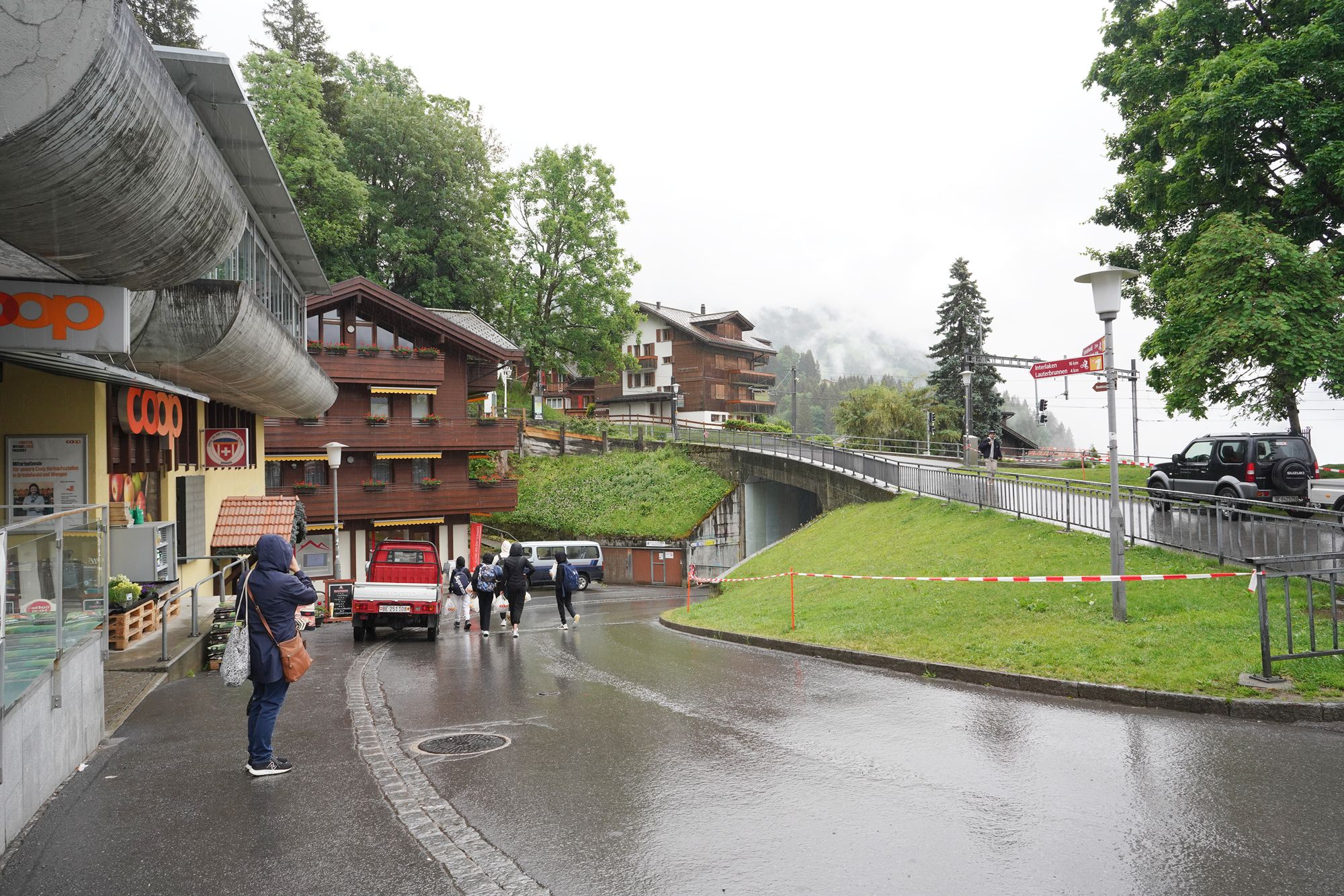 Wengen Walk (1) Wengen Walk (1)