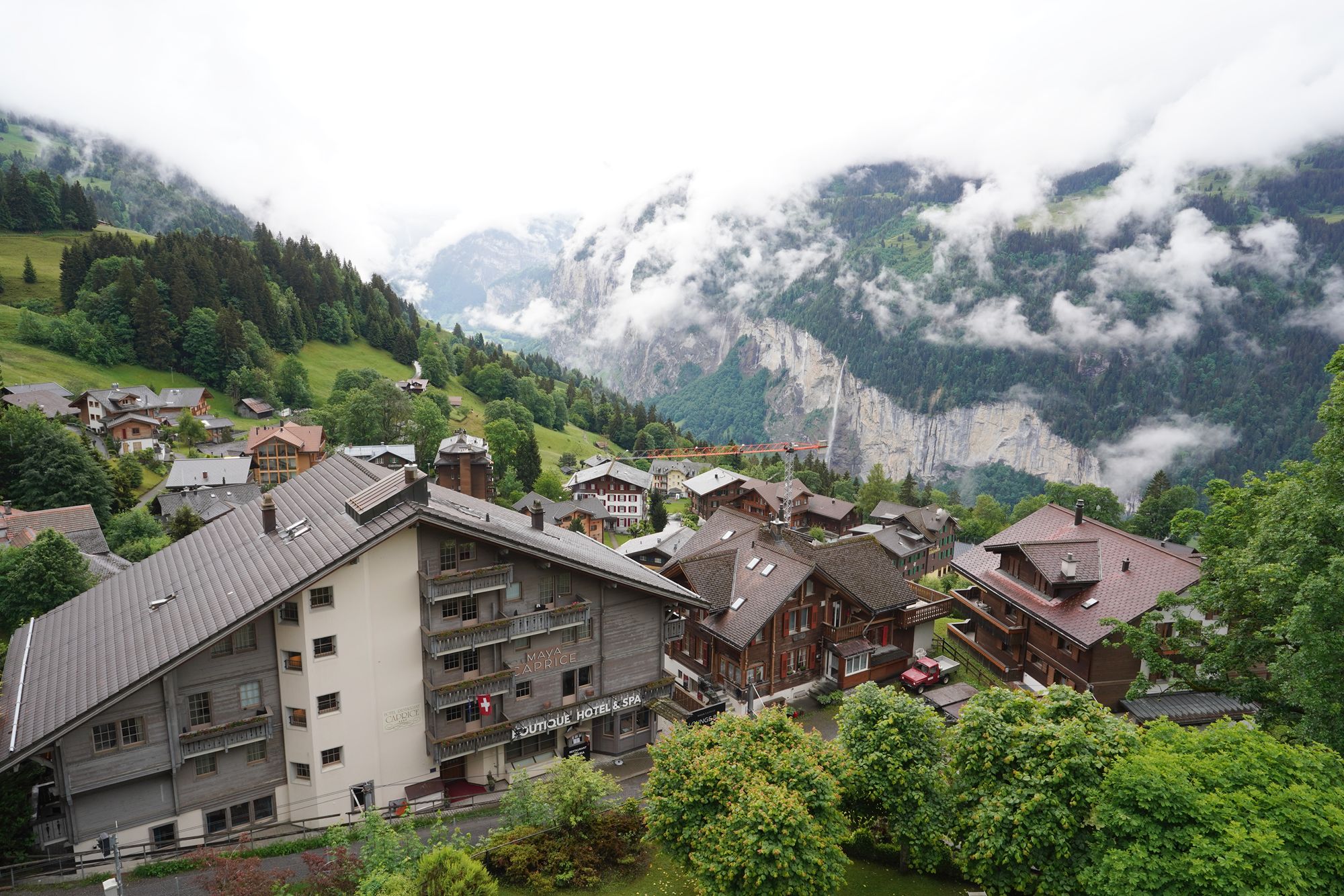 Wengen Walk, Lauterbrunnen, Switzerland