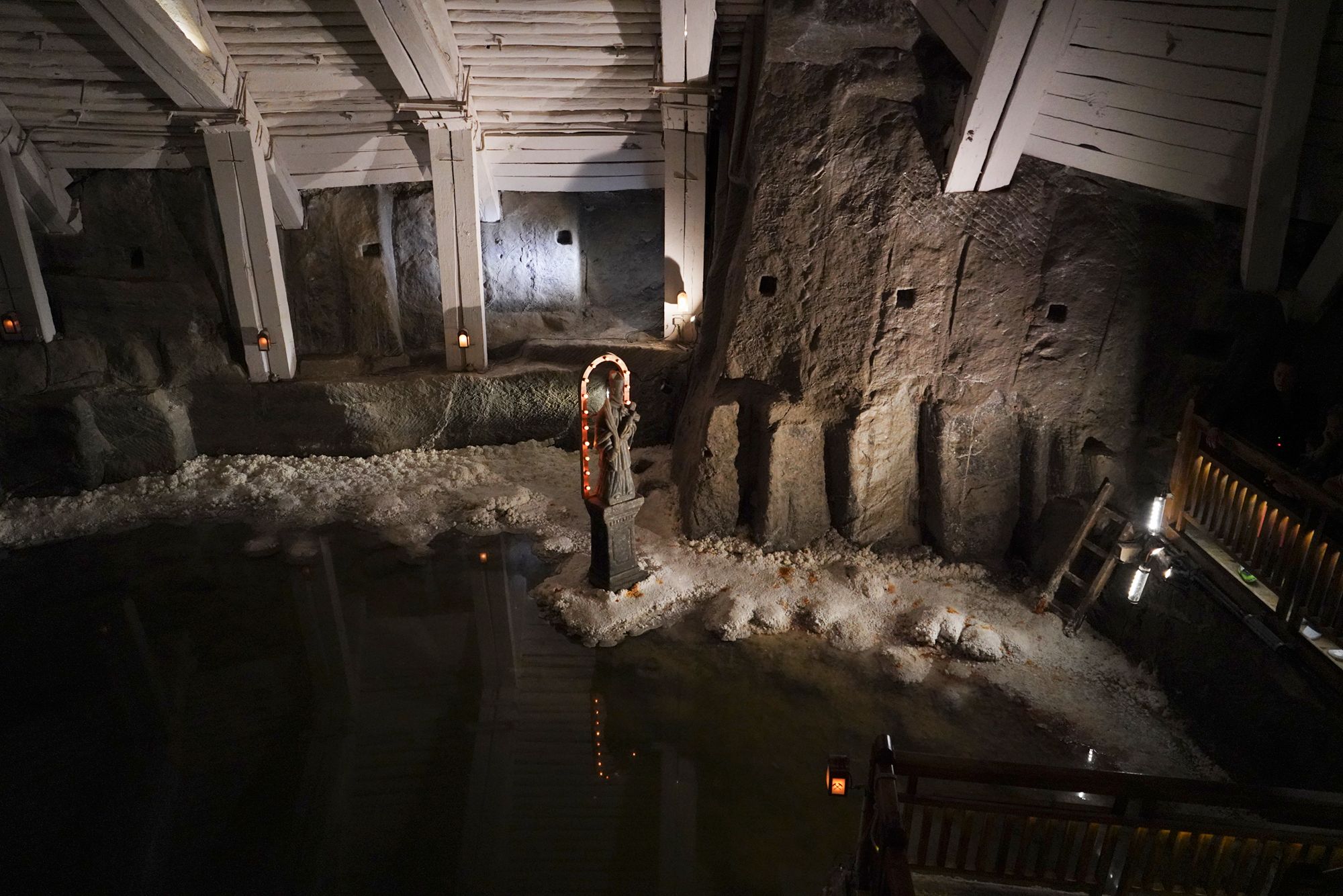 Wieliczka Salt Mine (133)