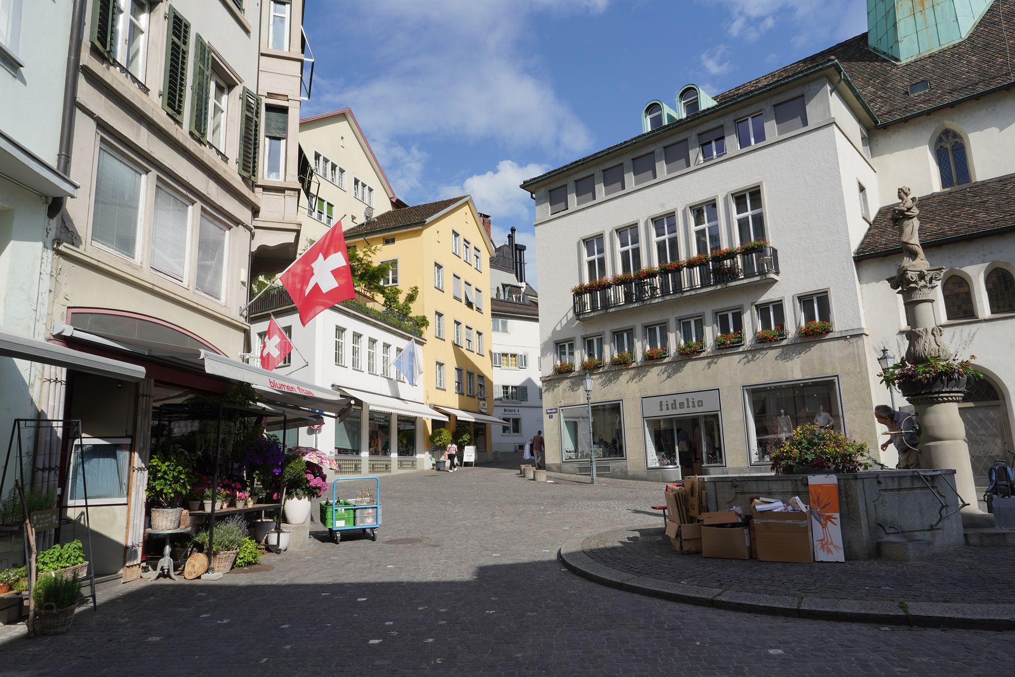 Zurich Walk (109)
