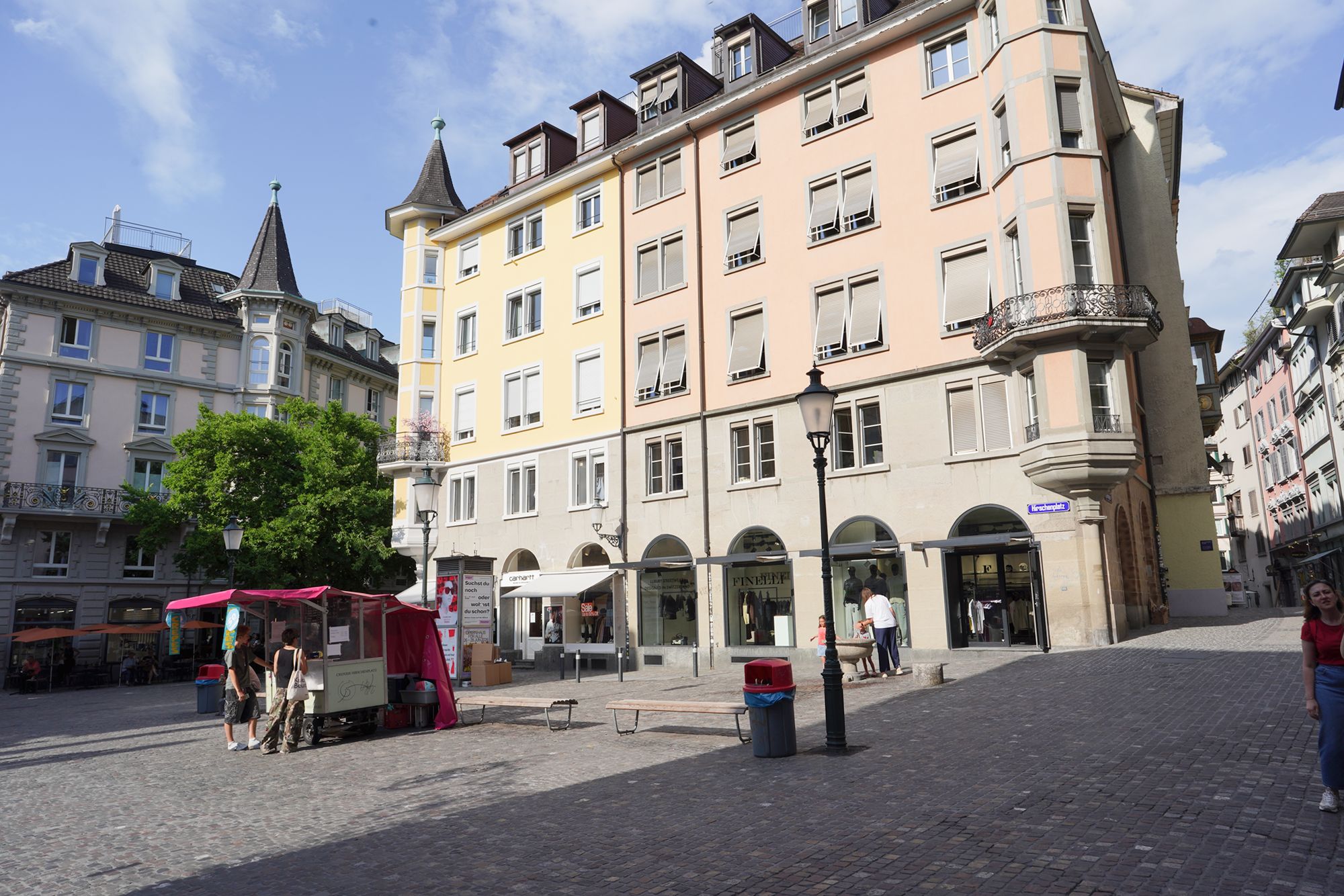 Zurich Walk (139)