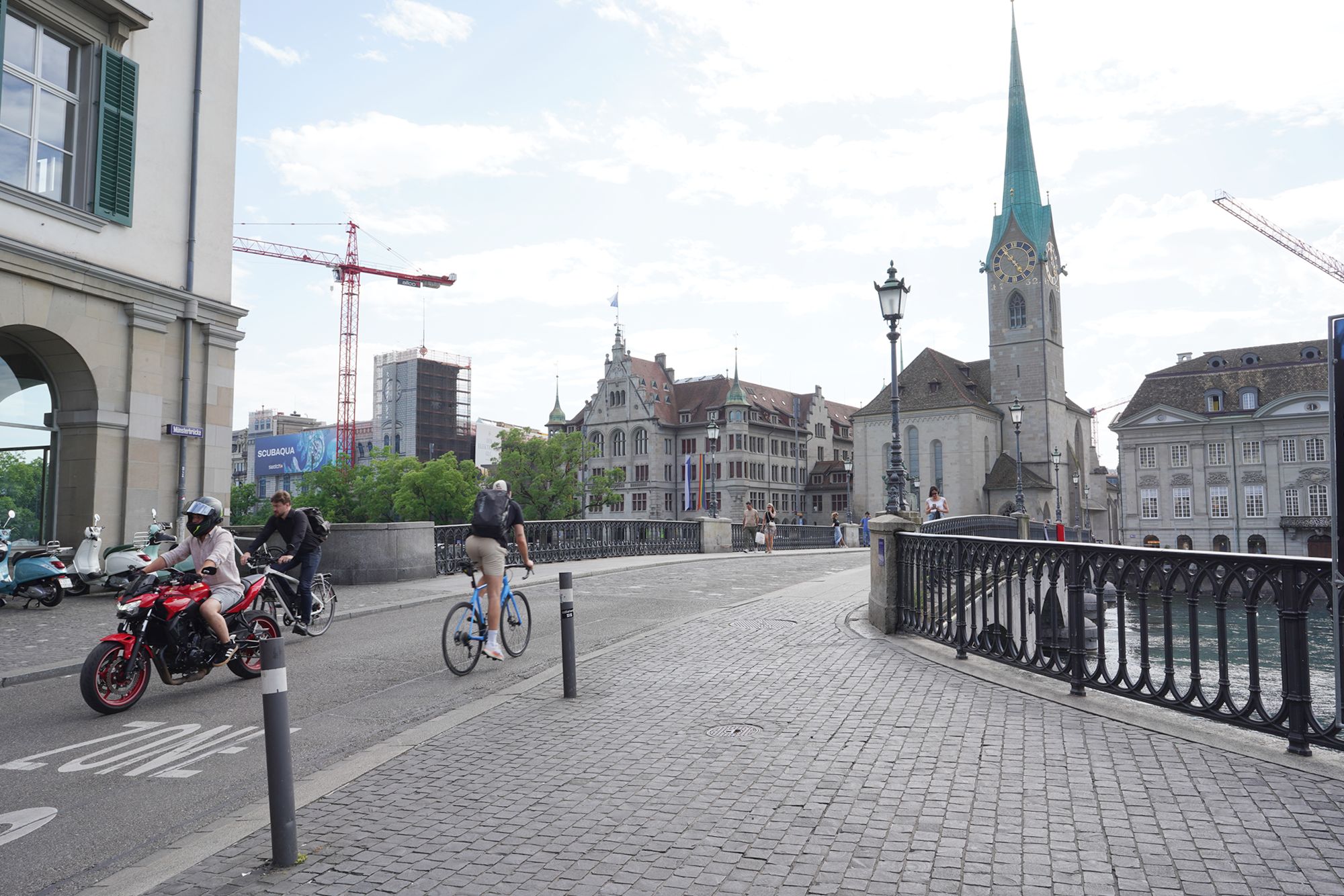 Zurich Walk (20)