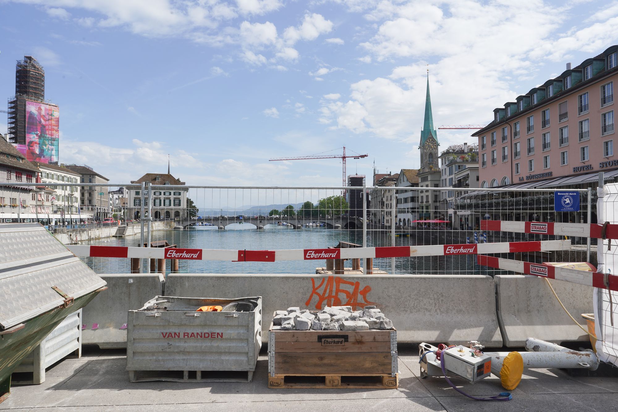Zurich Walk (4)