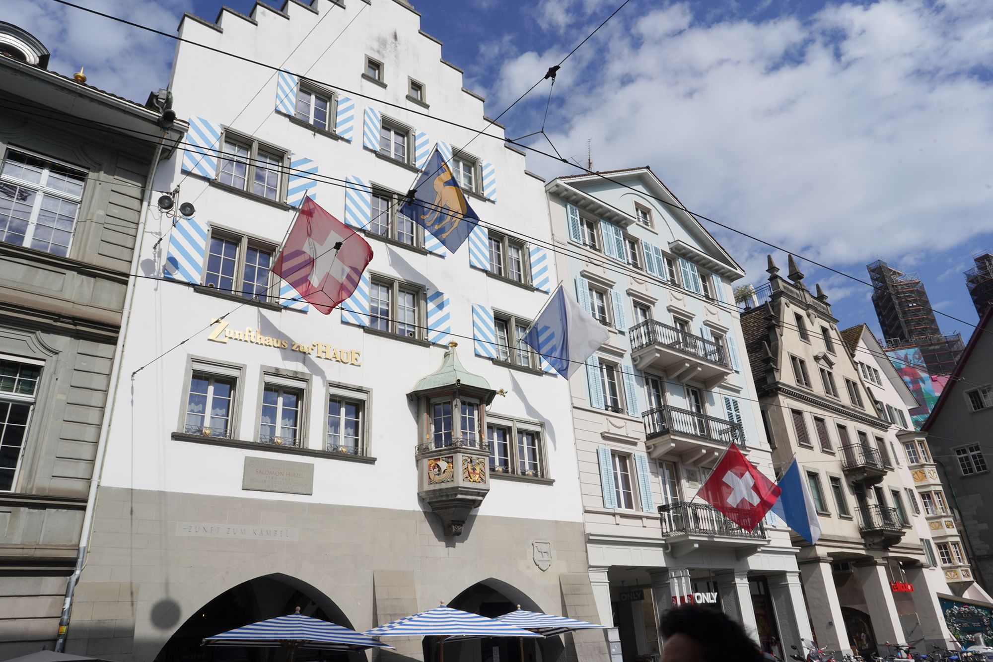 Zurich Walk (6)