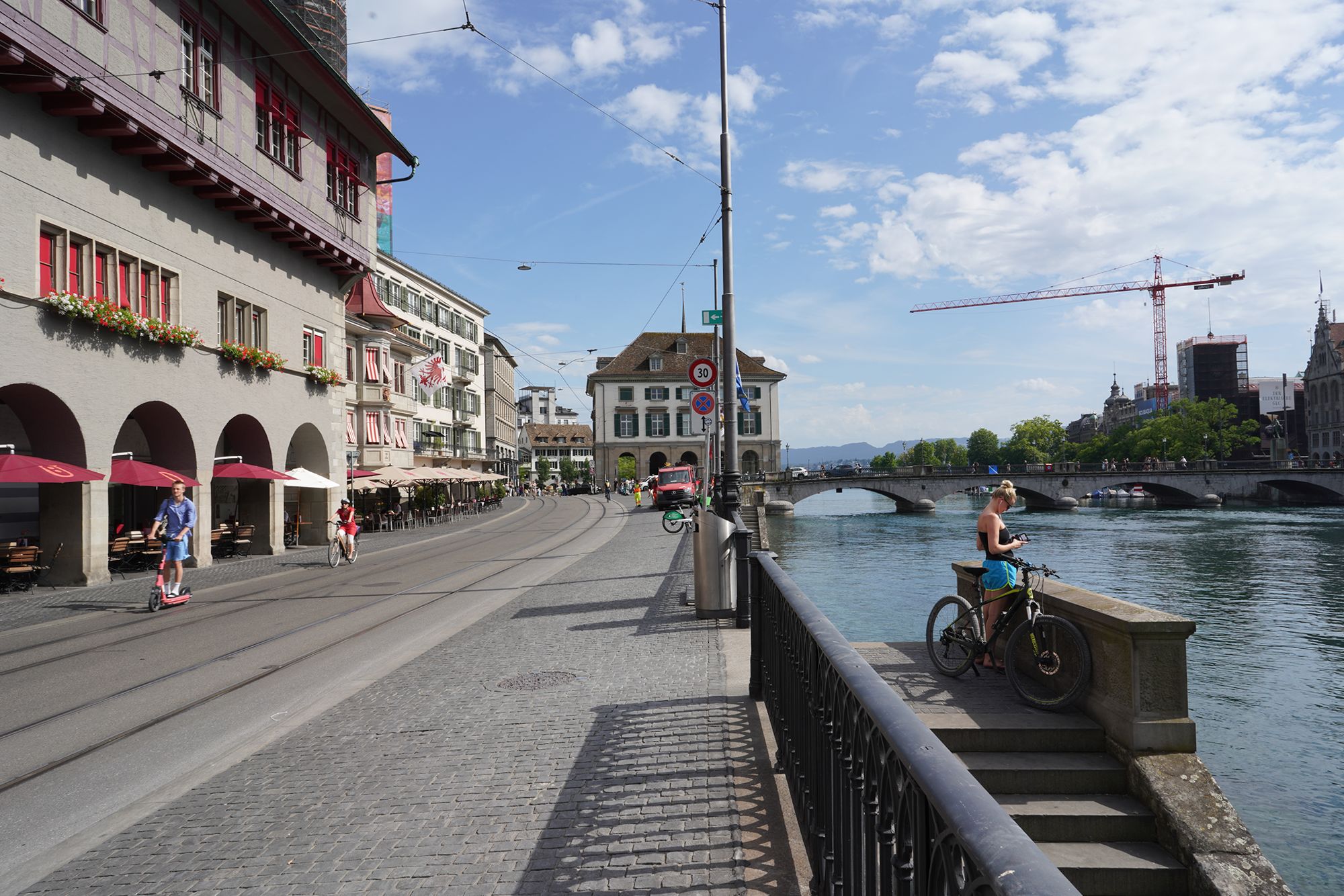 Zurich Walk (8)