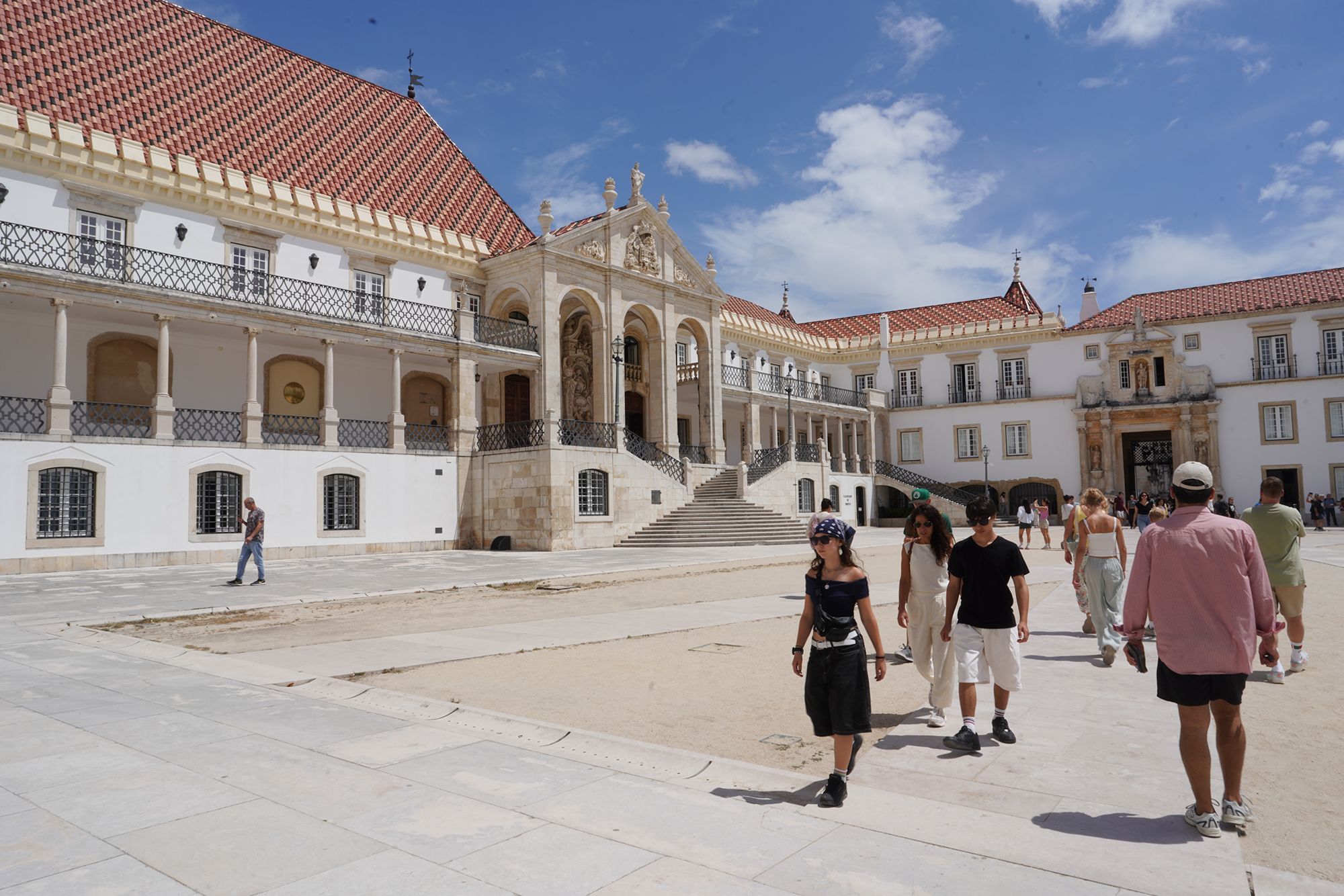 Coimbra Walk I (93) Coimbra Walk I (93)