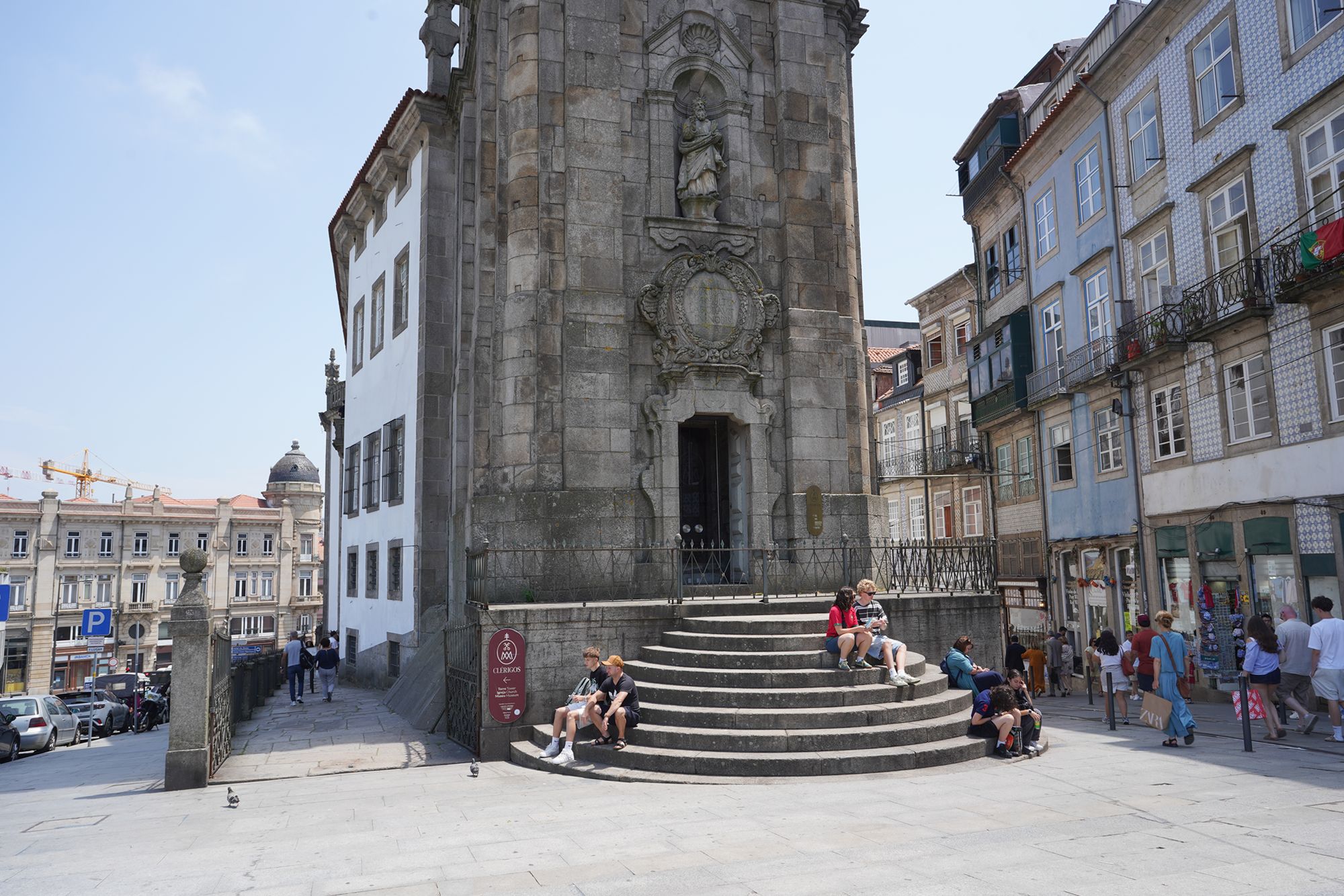 Porto Walk I (100) Porto Walk I (100)