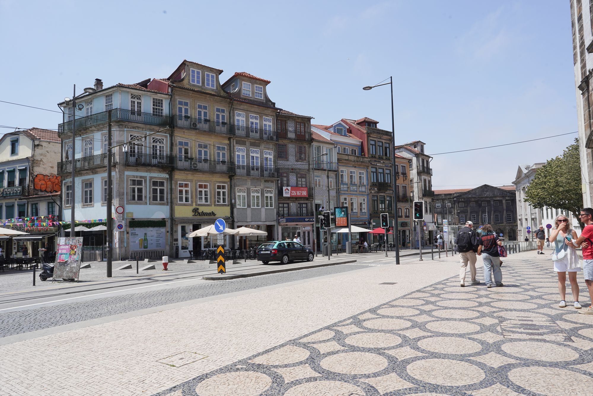 Porto Walk I (70) Porto Walk I (70)