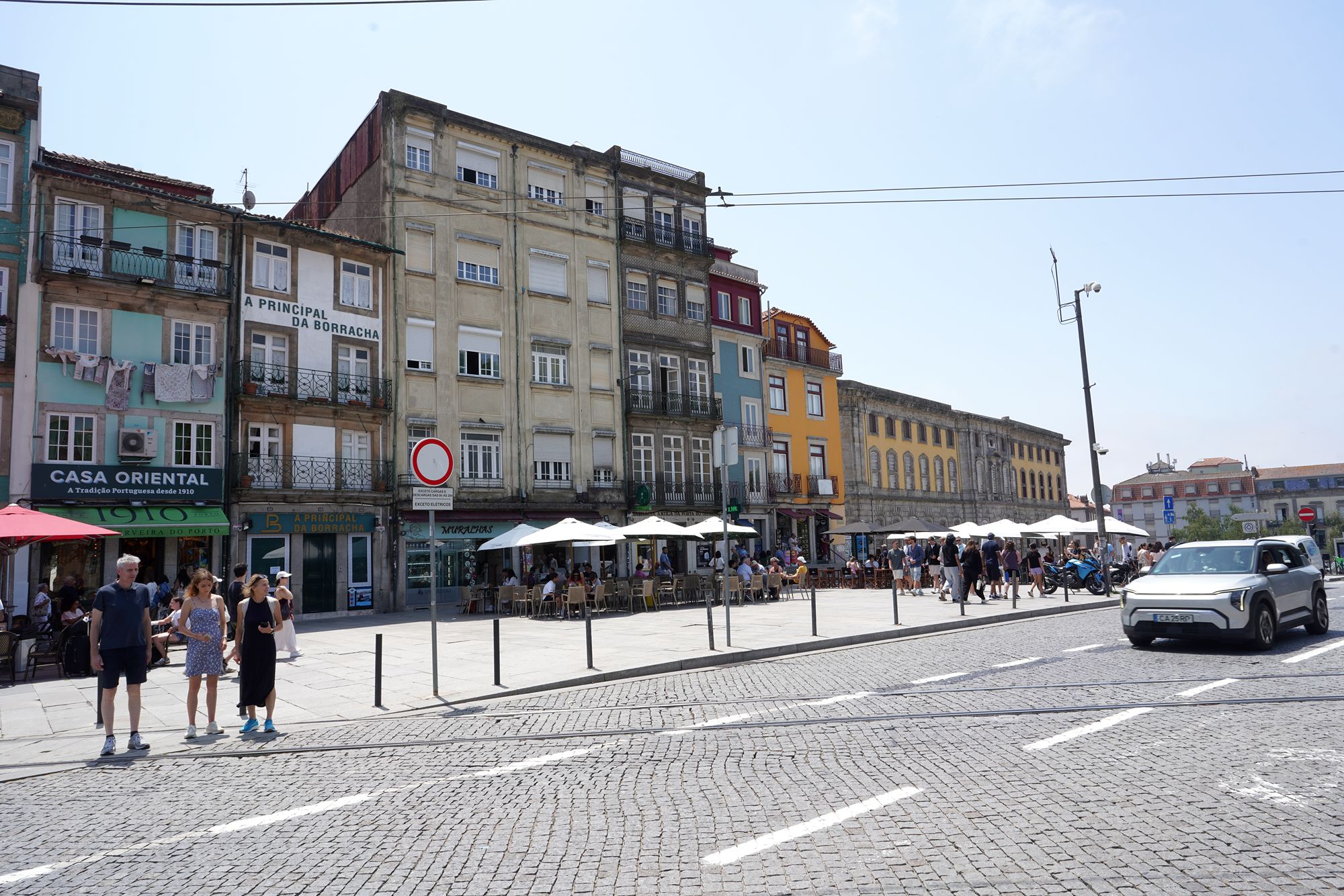 Porto Walk I (94) Porto Walk I (94)