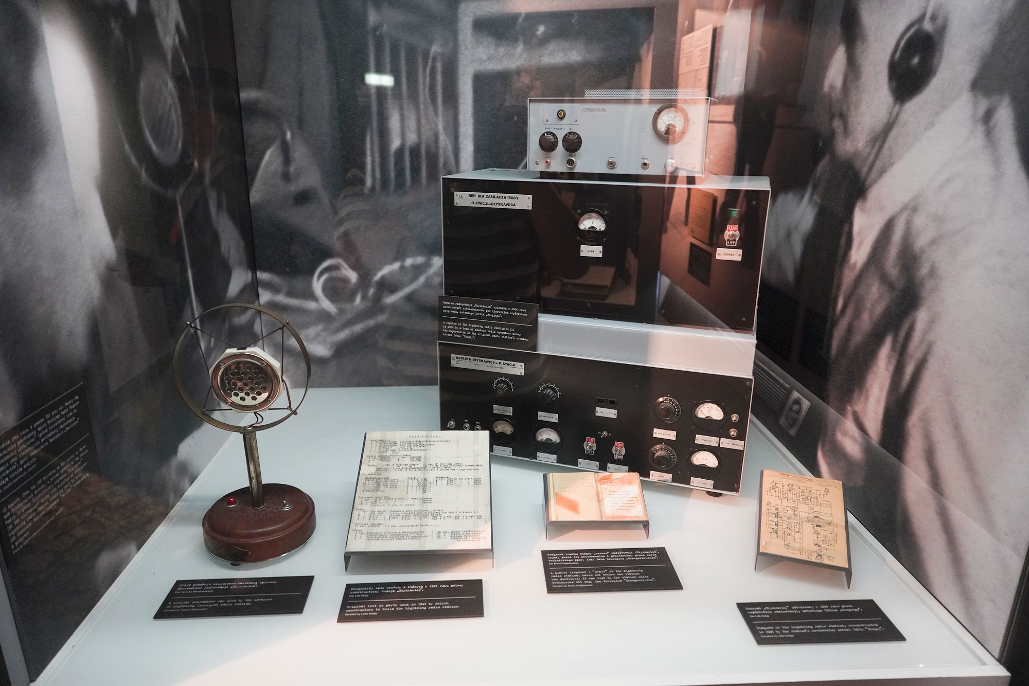 Warsaw Uprising Museum (77)