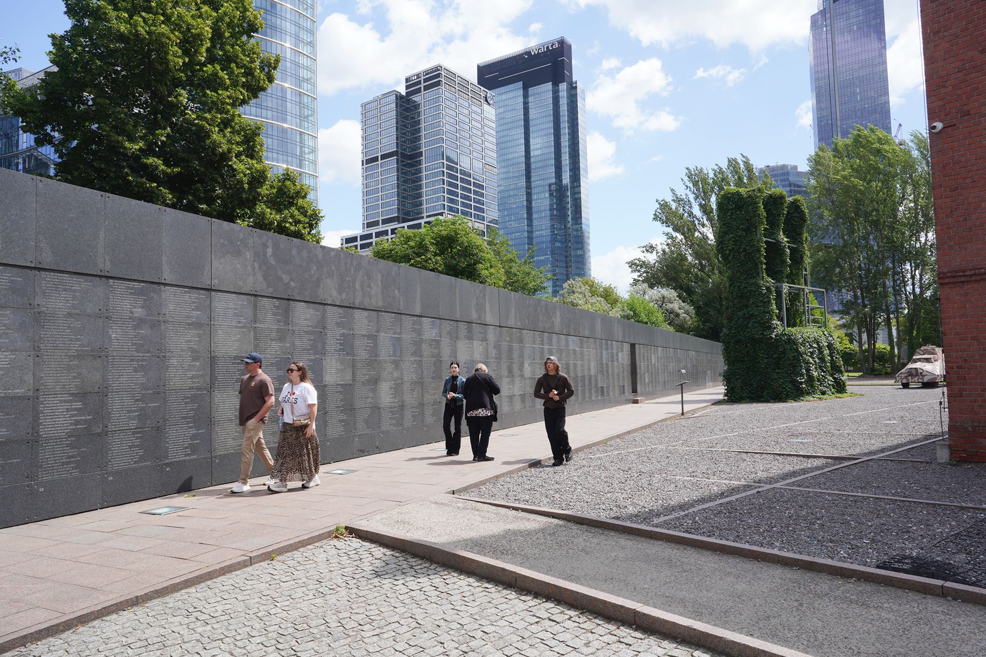 Warsaw Uprising Museum (9)