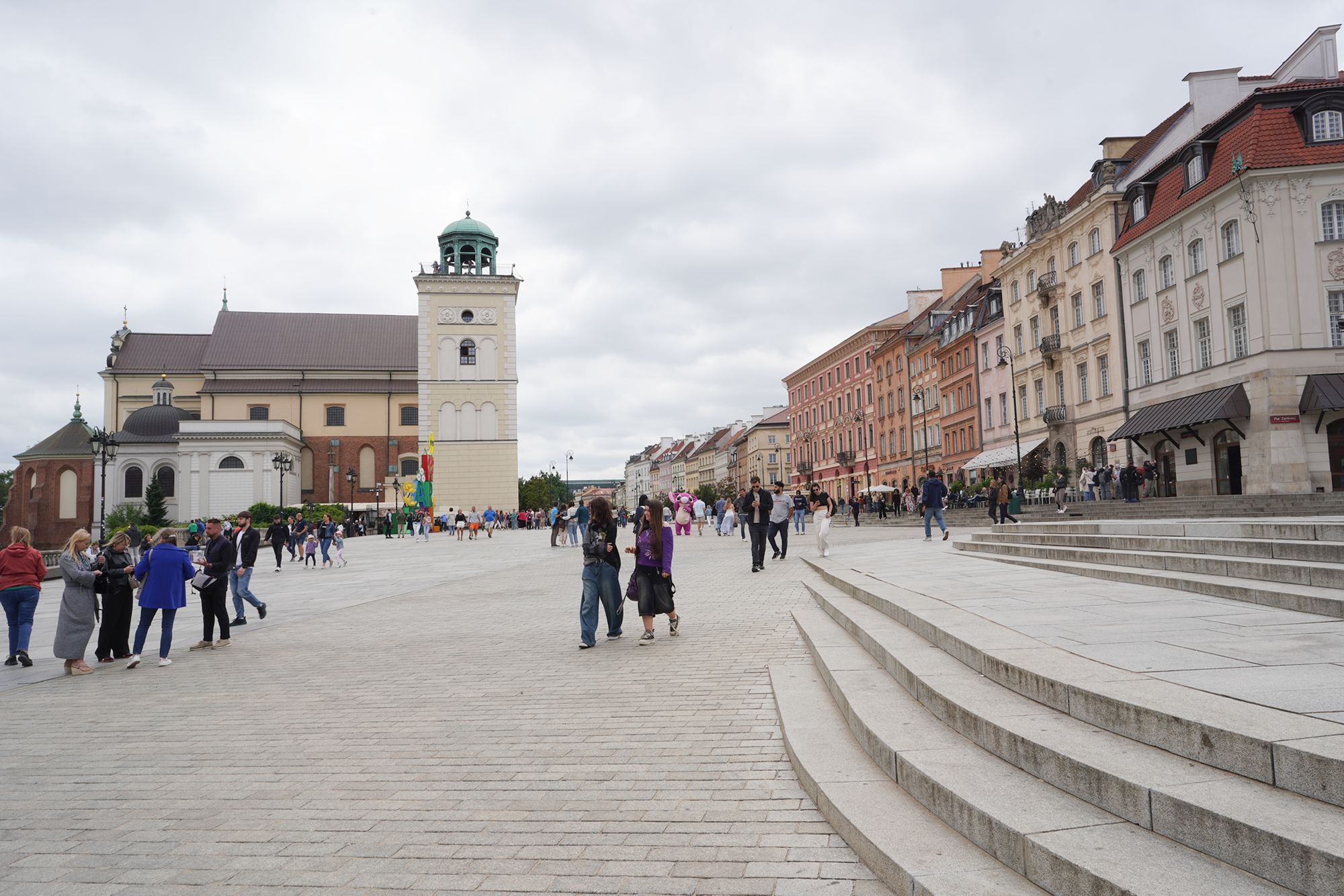 Warsaw Walk I (10) Warsaw Walk I (10)