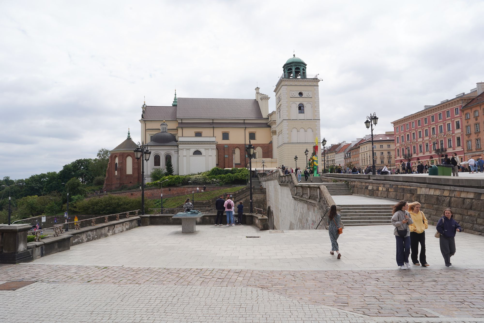 Warsaw Walk I (15) Warsaw Walk I (15)