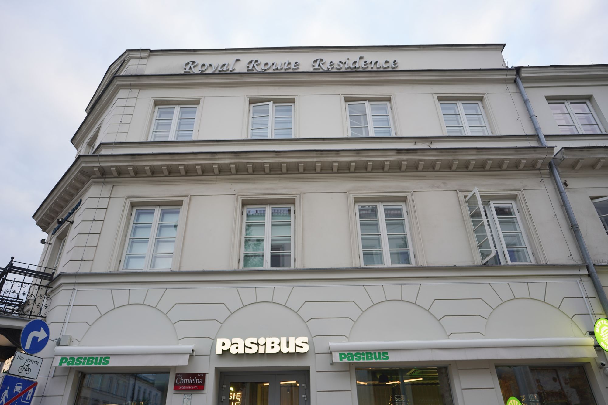 Warsaw Walk II (120)